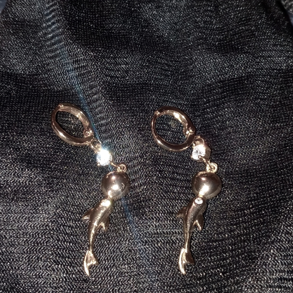 GP Dolphin Earings